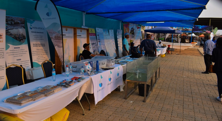 Participação do InOM na FACIM: Presença marcante do InOM na FACIM 2025 fortalece parcerias e promove ciência oceânica